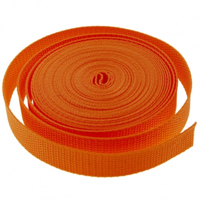 Стропа текстильная, шир. 25 мм (в нам. 50+/-1 ярд), цвет оранжевый - купить в Улан-Удэ. Цена: 409.94 руб.